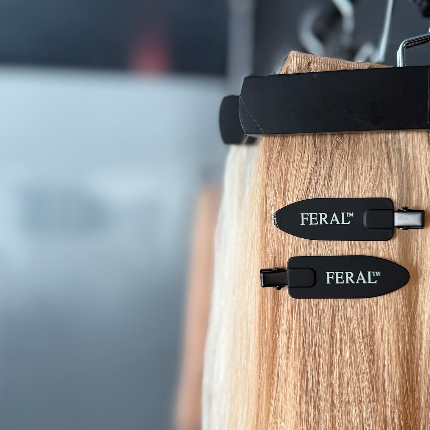 FERAL Creaseless Clips 2Pk